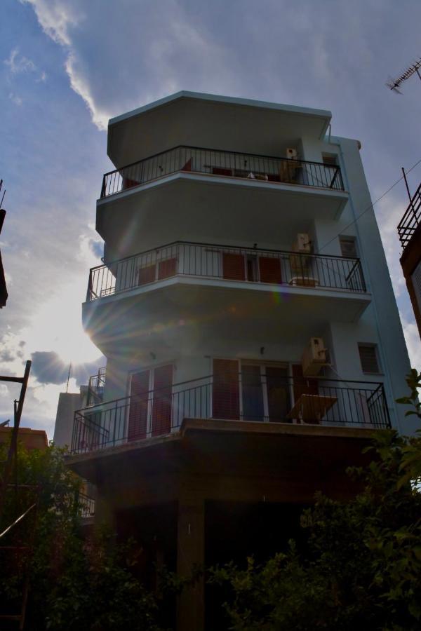 Bob'S Apartments Tolón Exterior foto